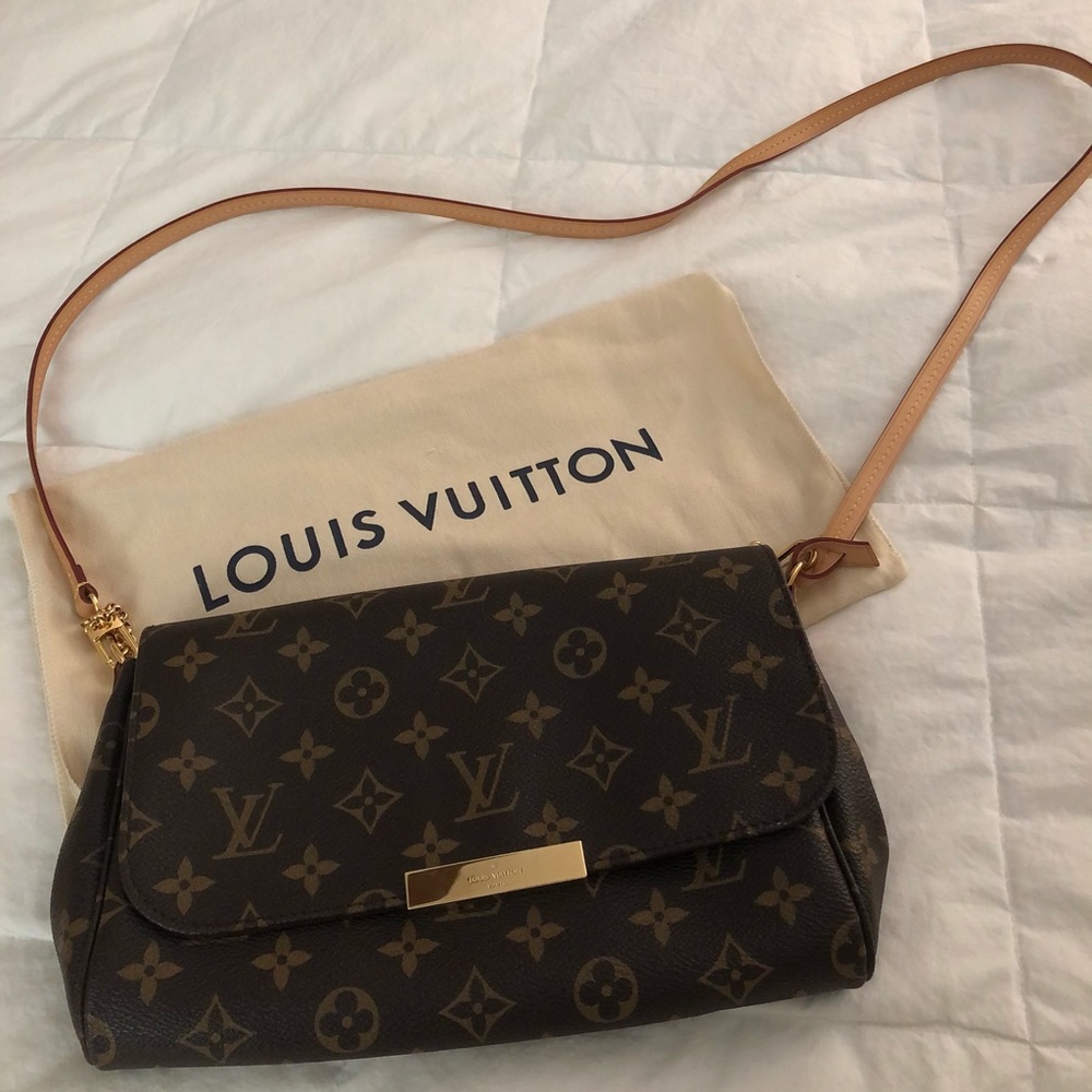 Louis Vuitton Favorite MM